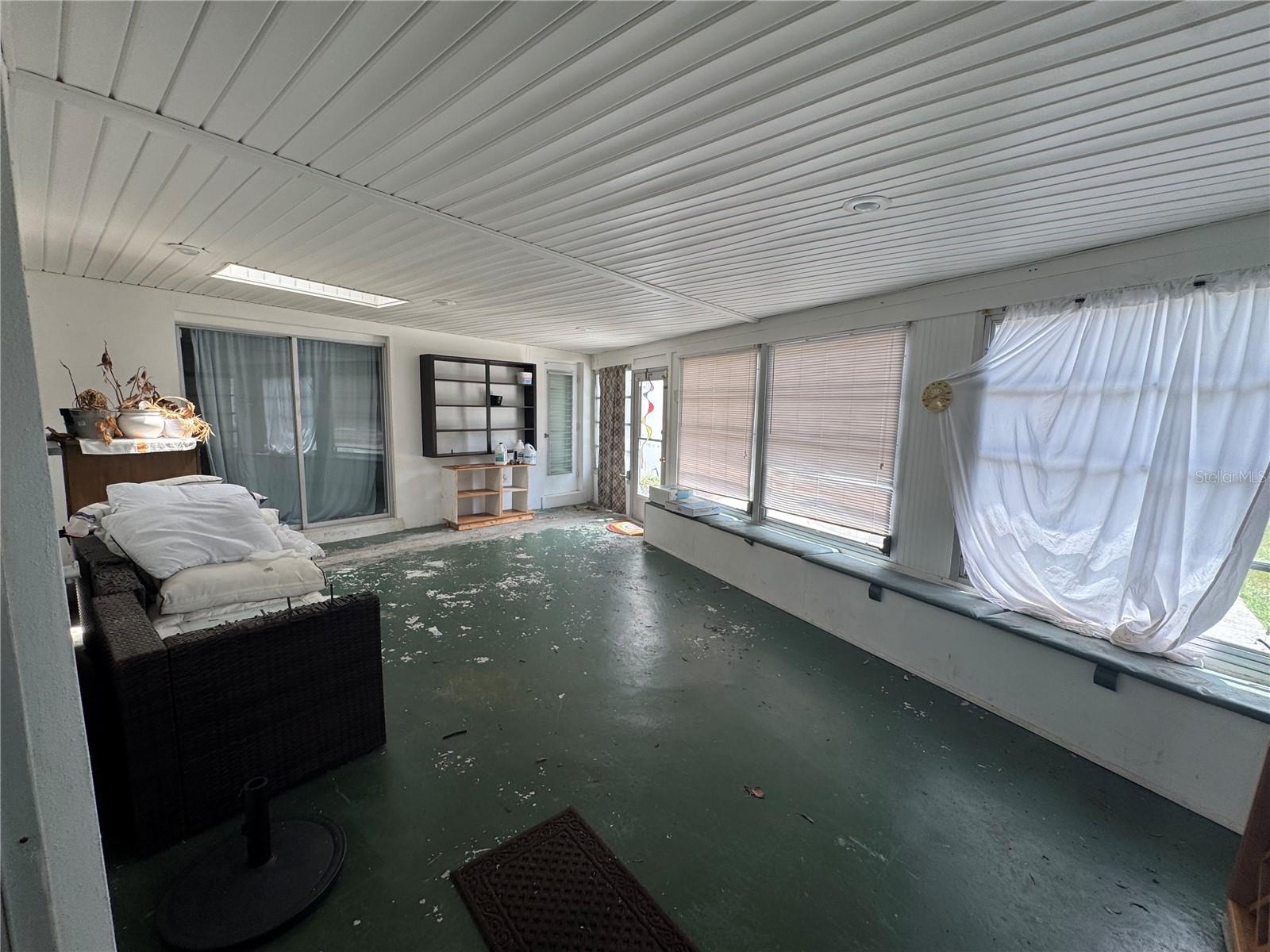 EL HOADLEYS ADD - Residential