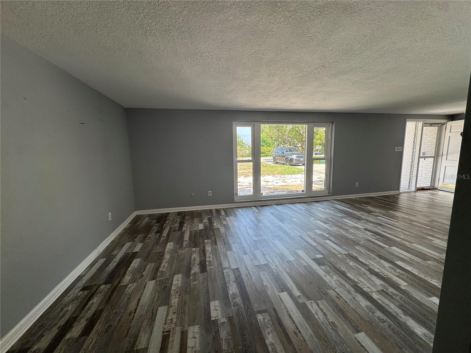 EL HOADLEYS ADD - Residential