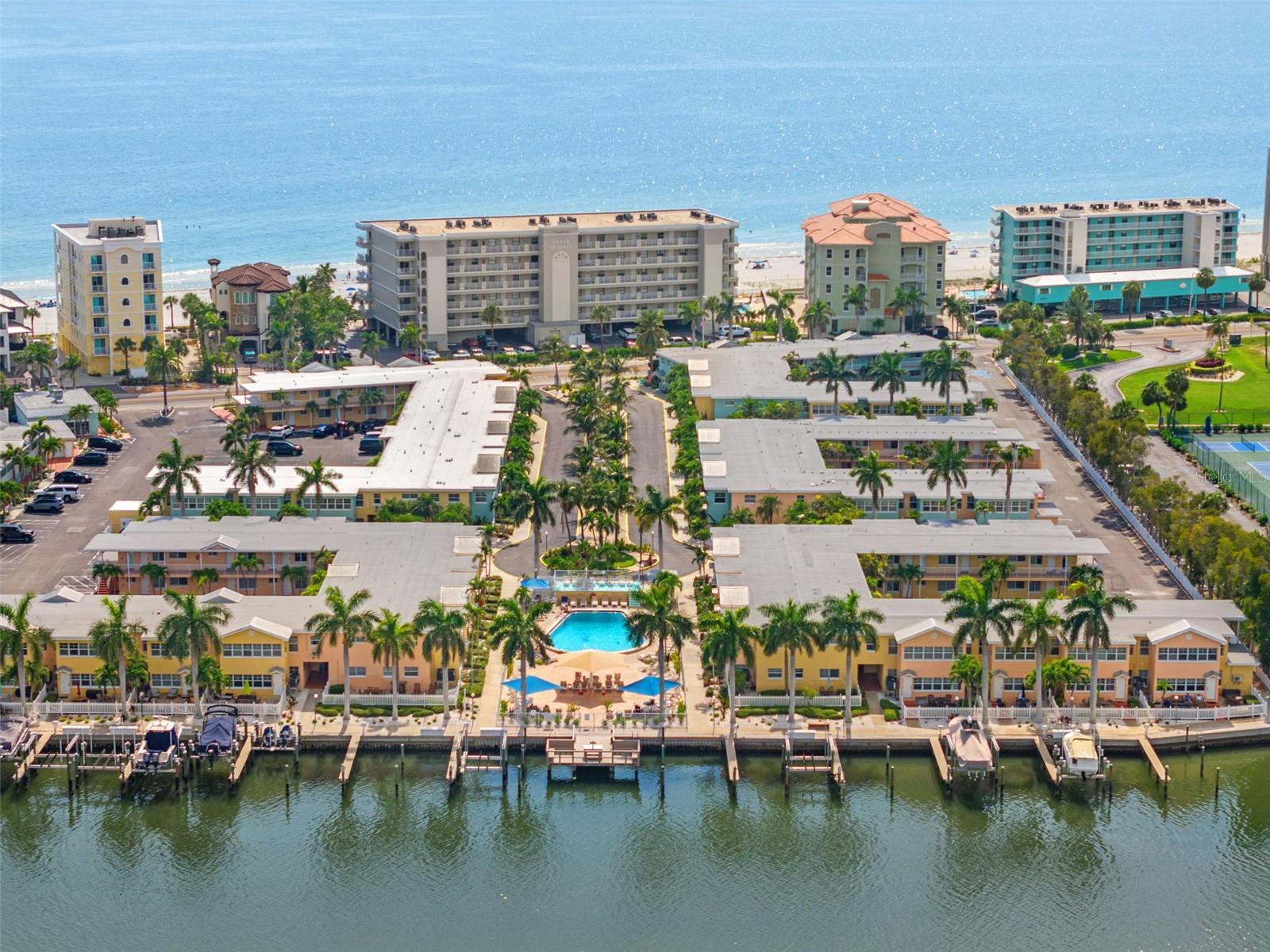 BAREFOOT BEACH RESORT OF INDIAN SHORES - Residential