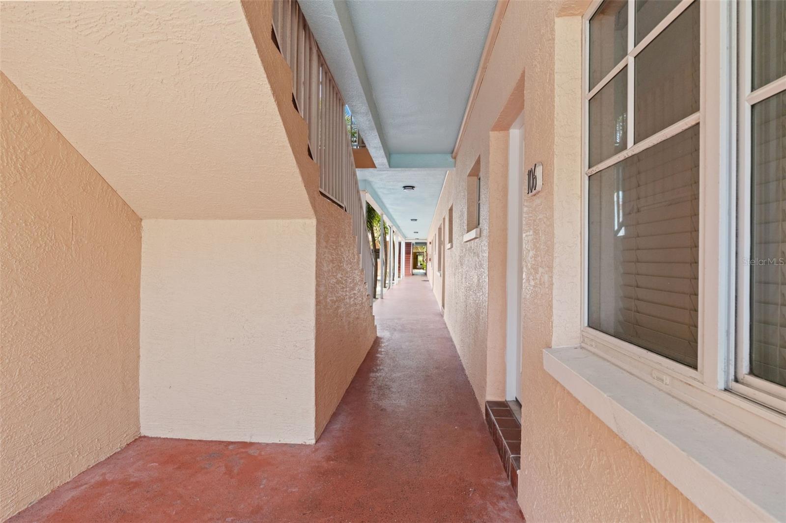 BAREFOOT BEACH RESORT OF INDIAN SHORES - Residential