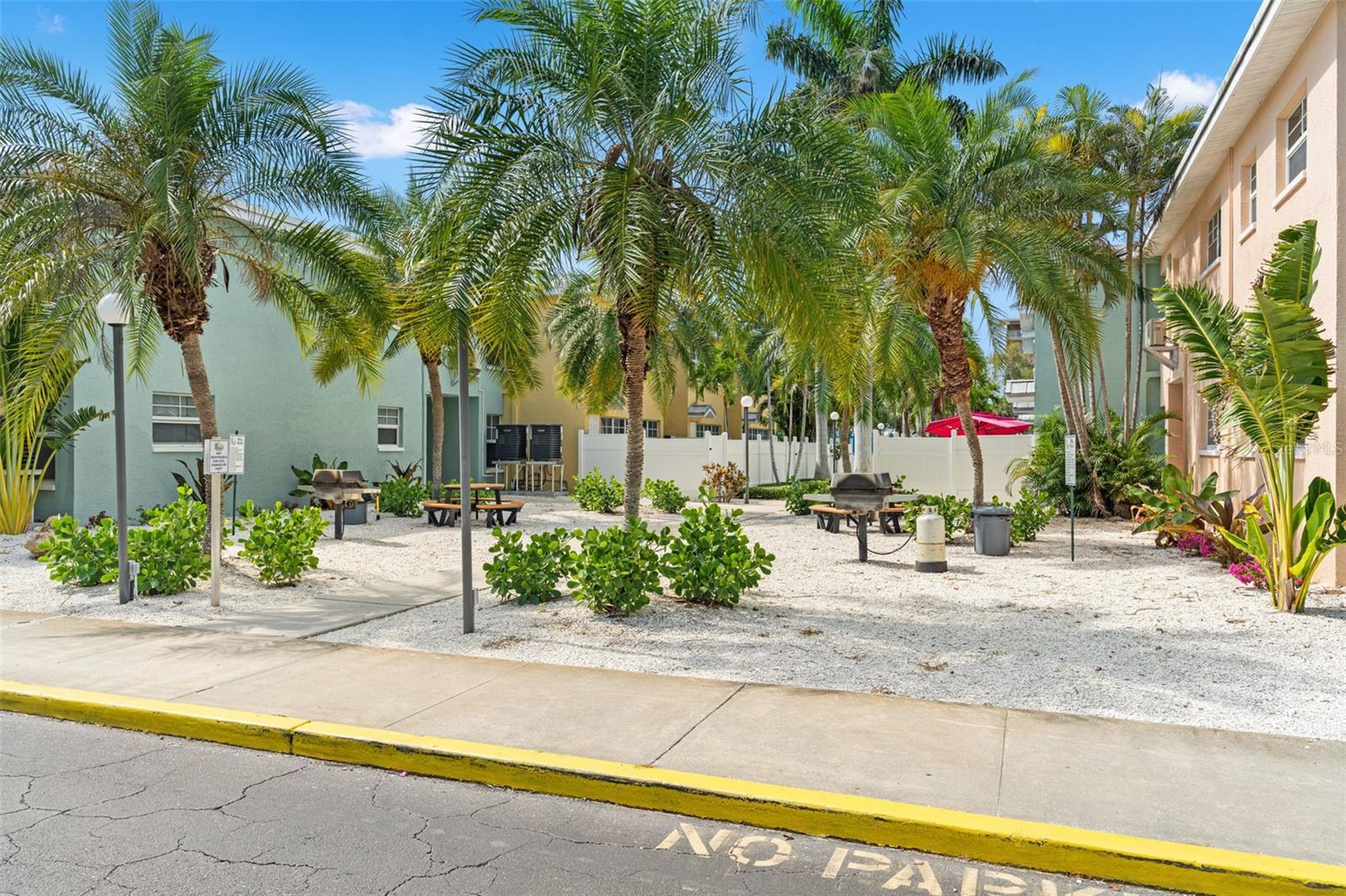 BAREFOOT BEACH RESORT OF INDIAN SHORES - Residential
