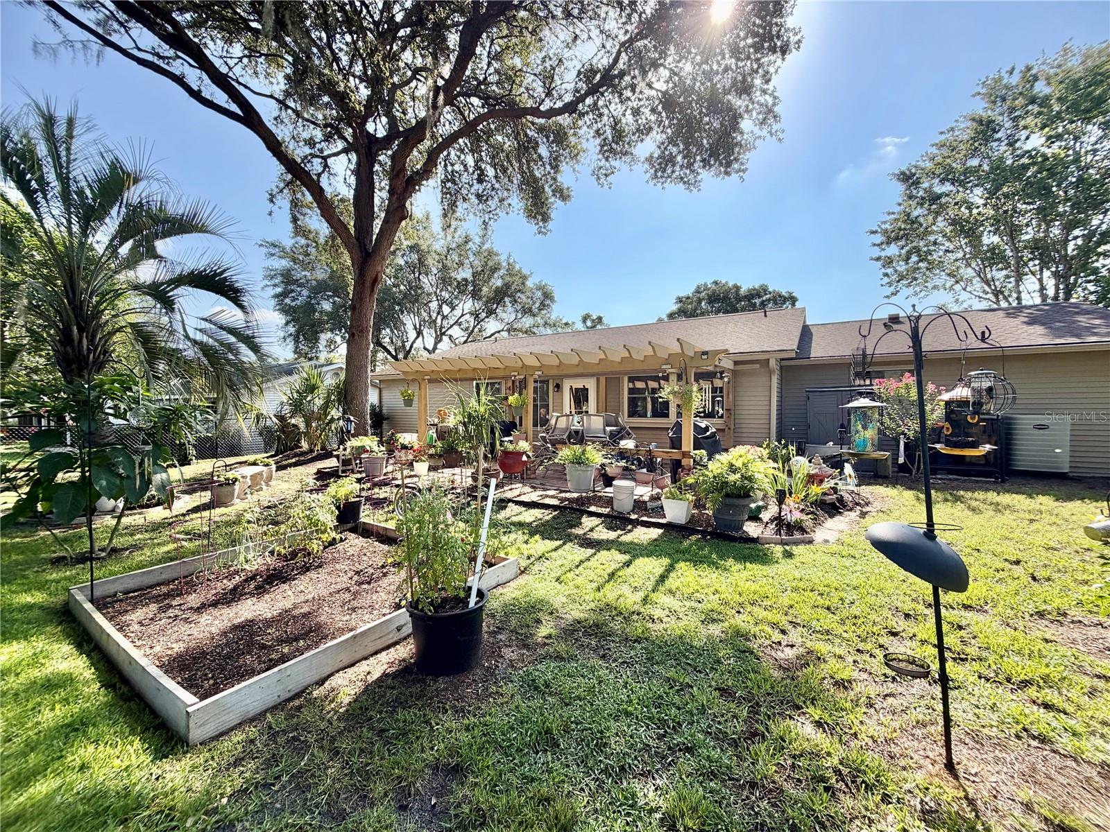 OAK RUN - Residential