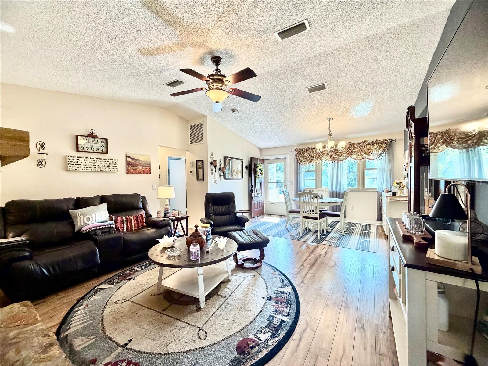 OAK RUN - Residential