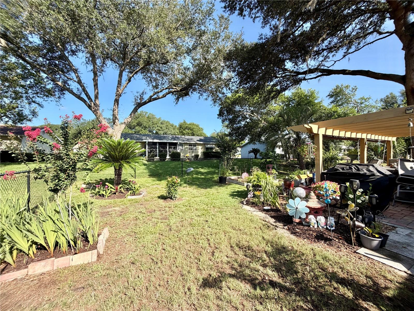 OAK RUN - Residential