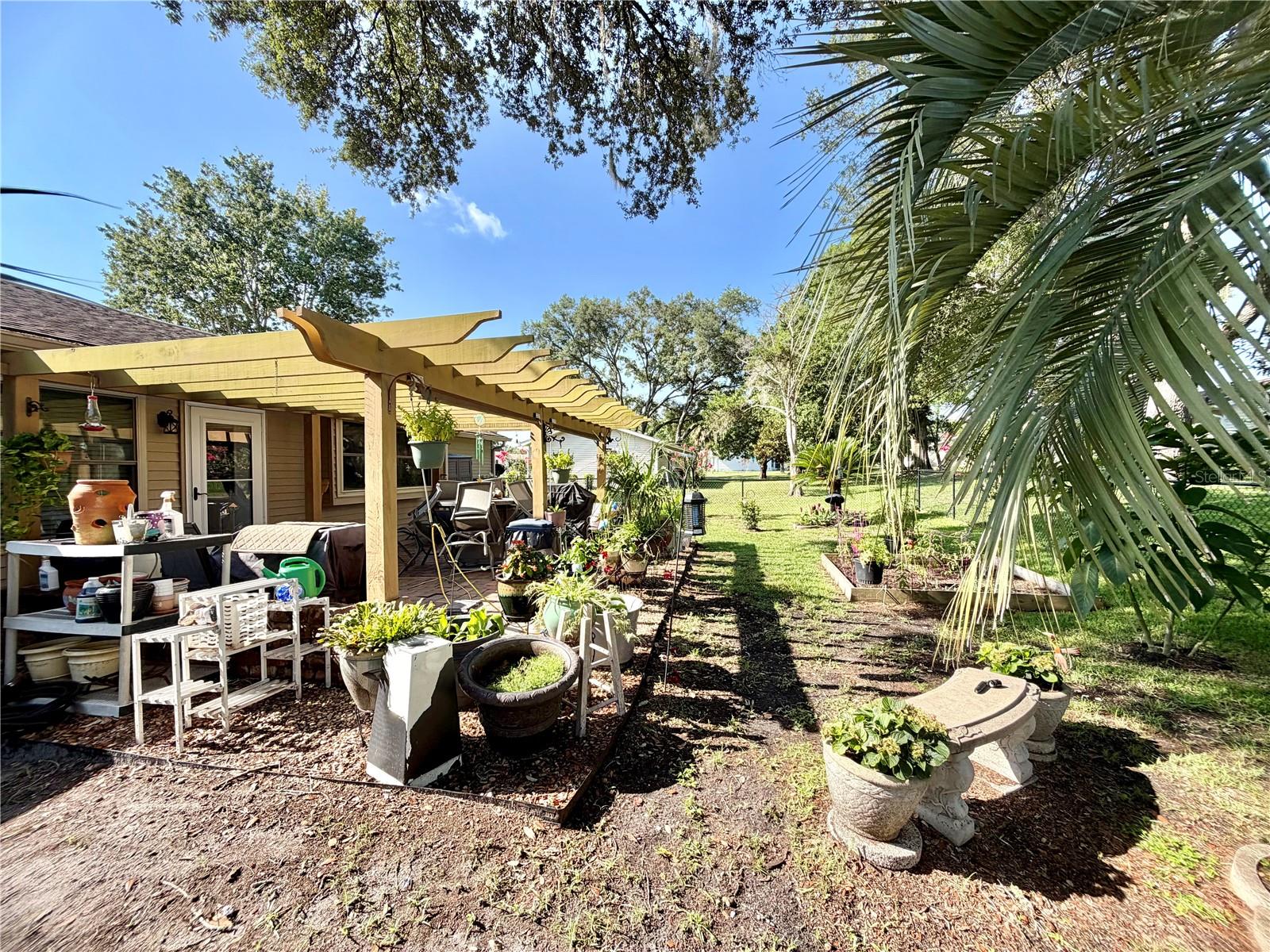 OAK RUN - Residential