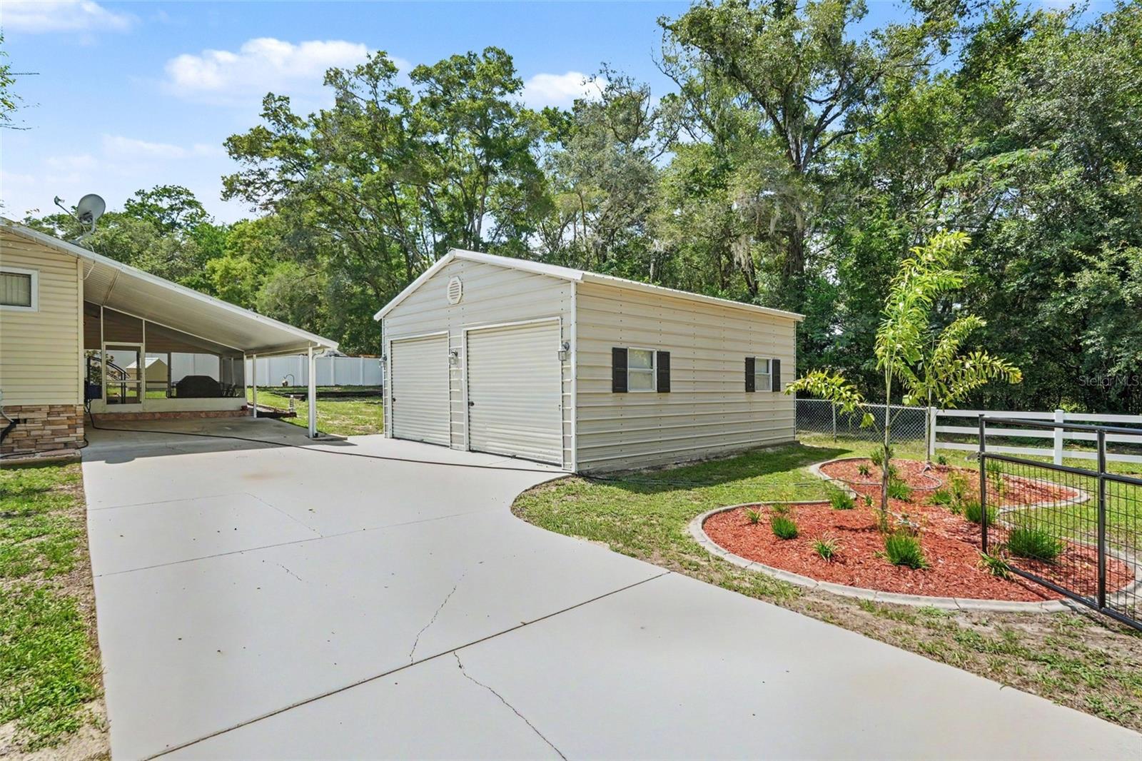 CITRONELLE TOWNSITE BADGER ACRES - Residential