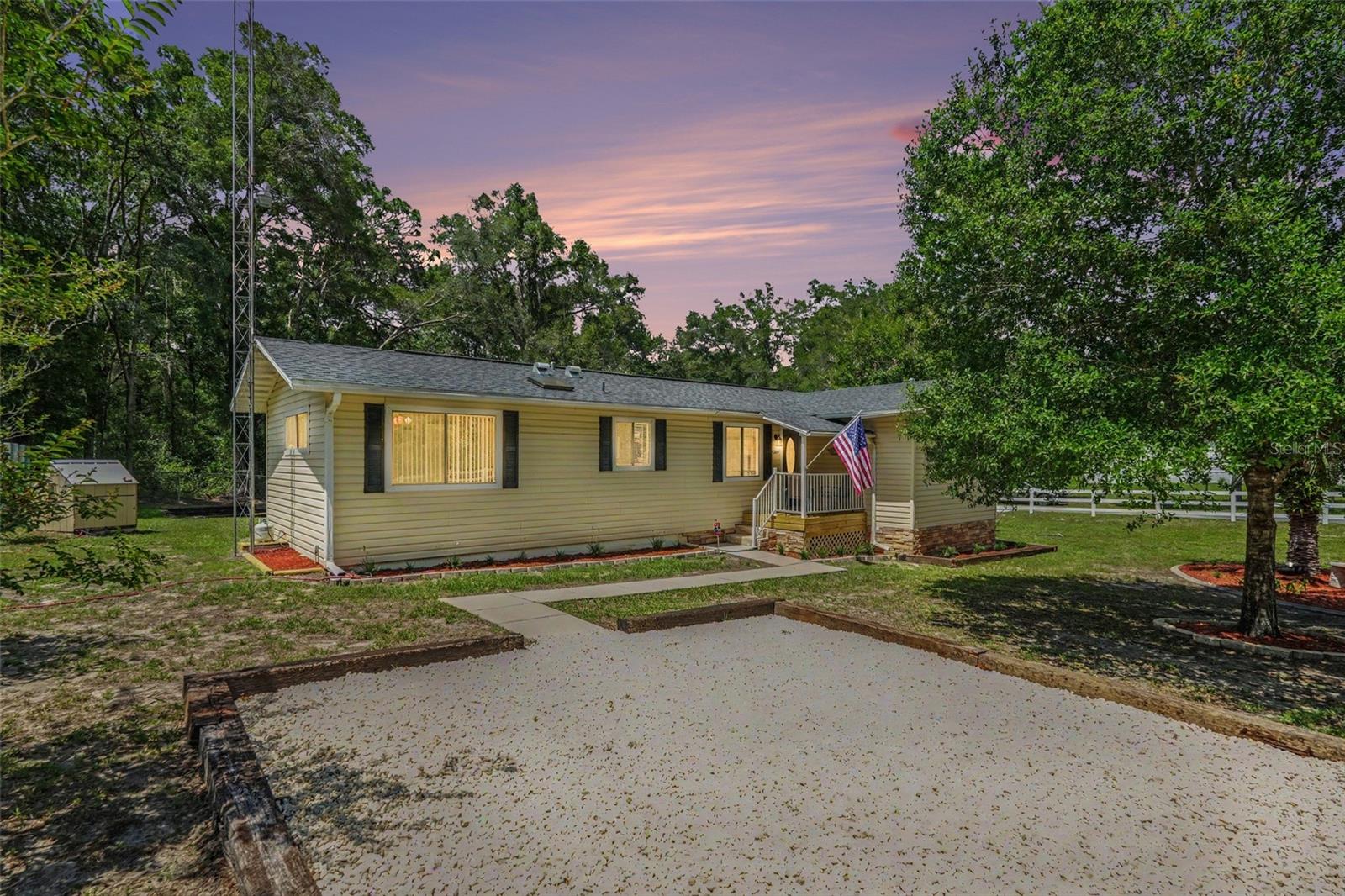 CITRONELLE TOWNSITE BADGER ACRES - Residential