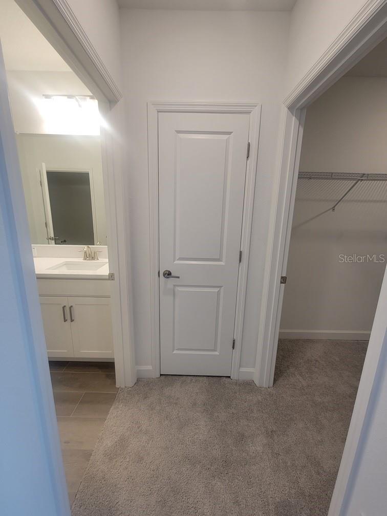 NEW PORT CORNERS PH 1B-1 - Residential Lease