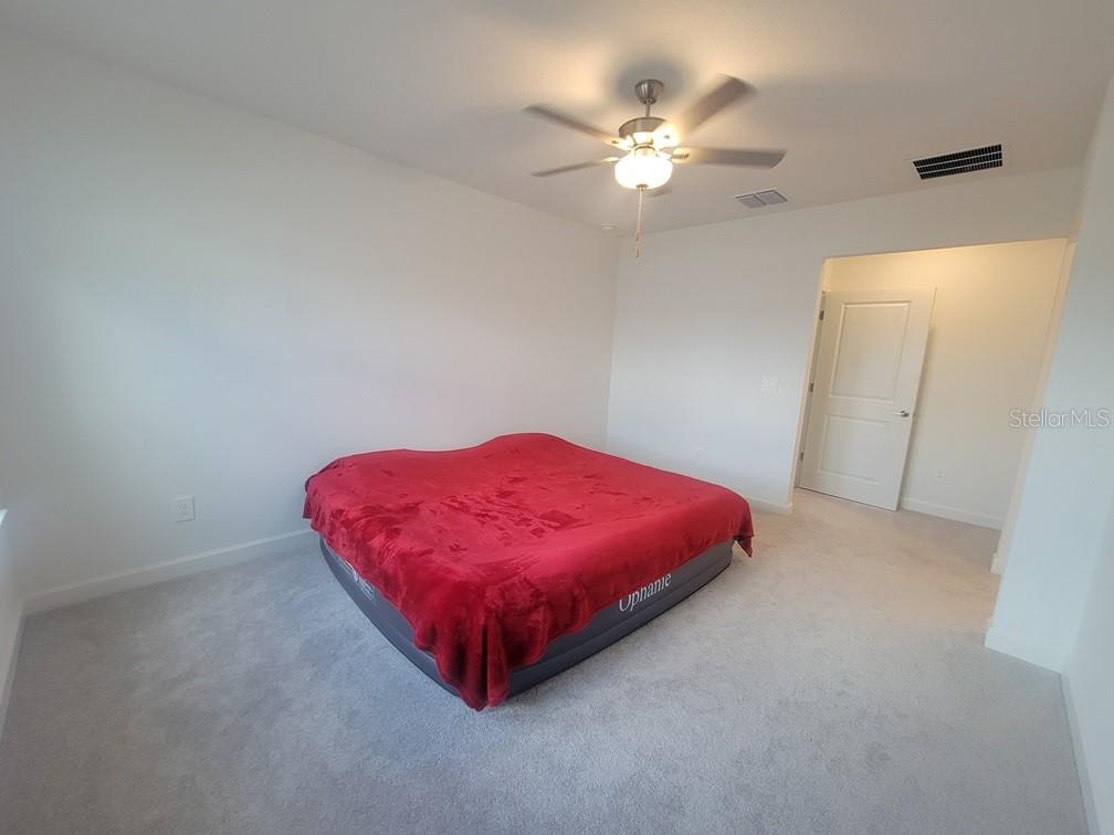 NEW PORT CORNERS PH 1B-1 - Residential Lease