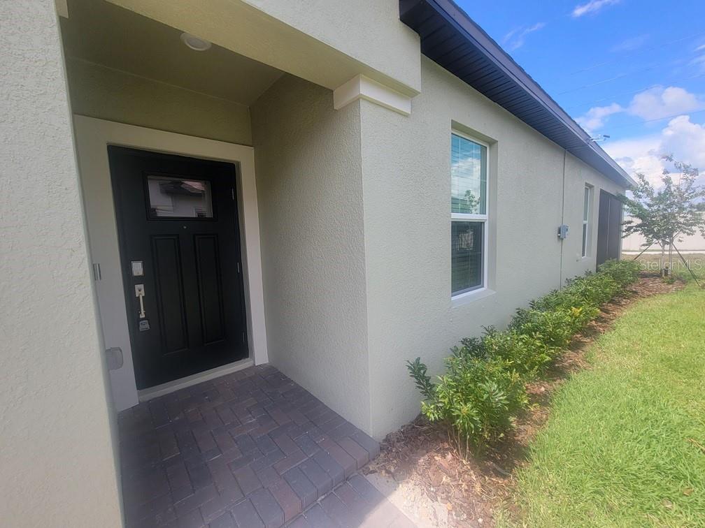 NEW PORT CORNERS PH 1B-1 - Residential Lease