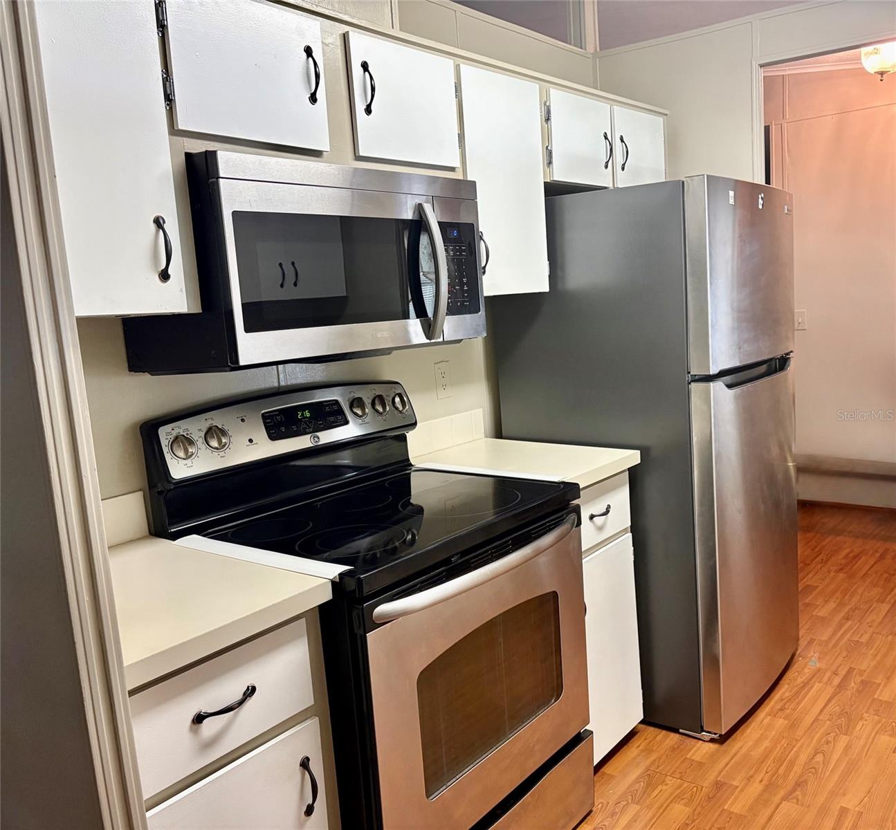 GARDEN GROVE OAKS - Residential