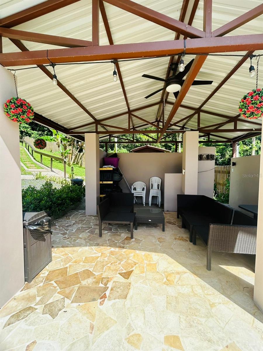 HACIENDA PASO FINO @ CARABALI - Residential