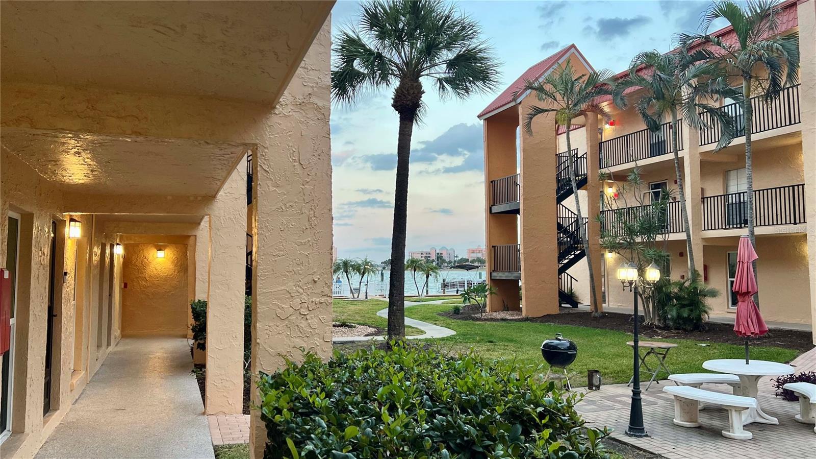 BOCA SHORES CONDO - Residential