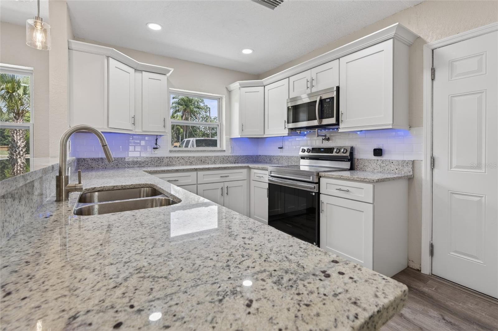 BAY TERRACE & BAY TERRACE ADD - Residential