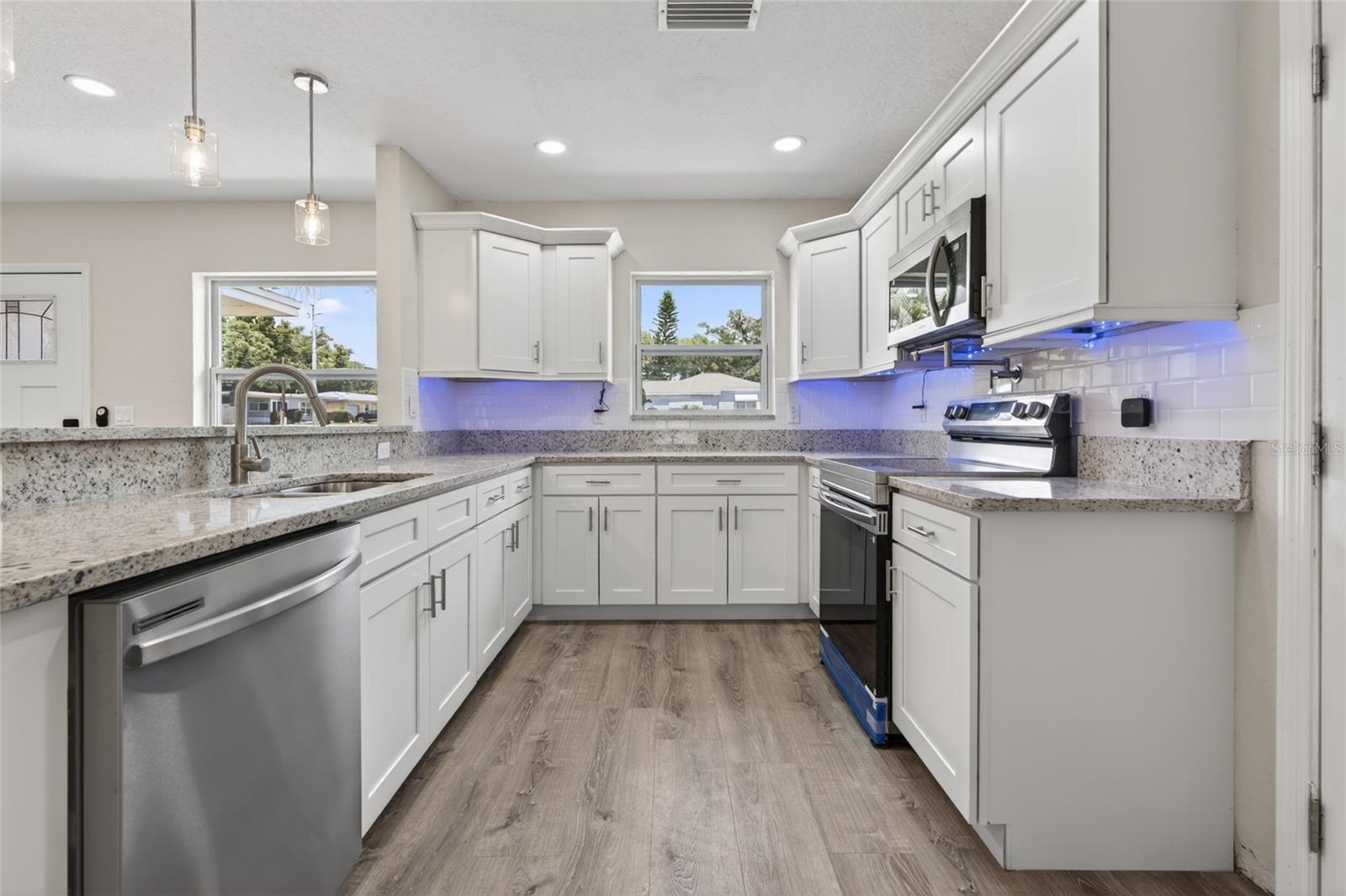 BAY TERRACE & BAY TERRACE ADD - Residential