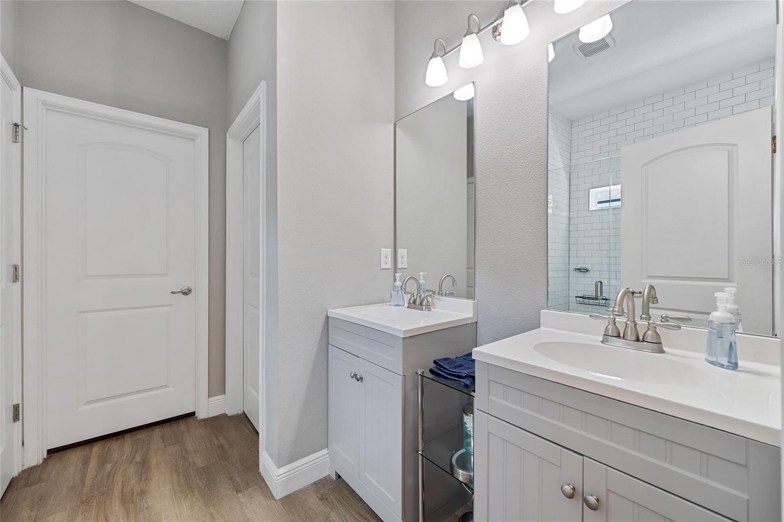 SAN LANTA - Residential