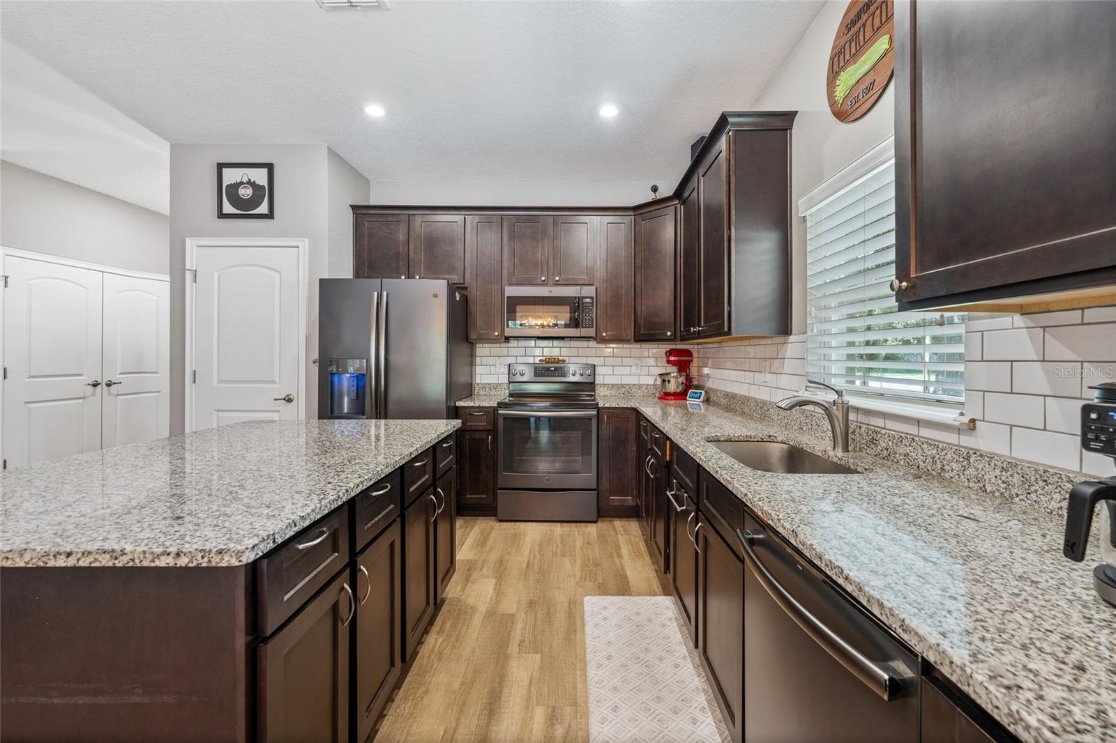SAN LANTA - Residential