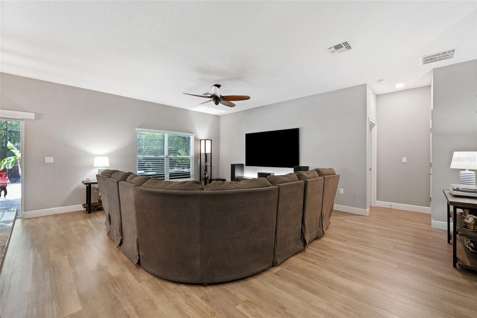 SAN LANTA - Residential