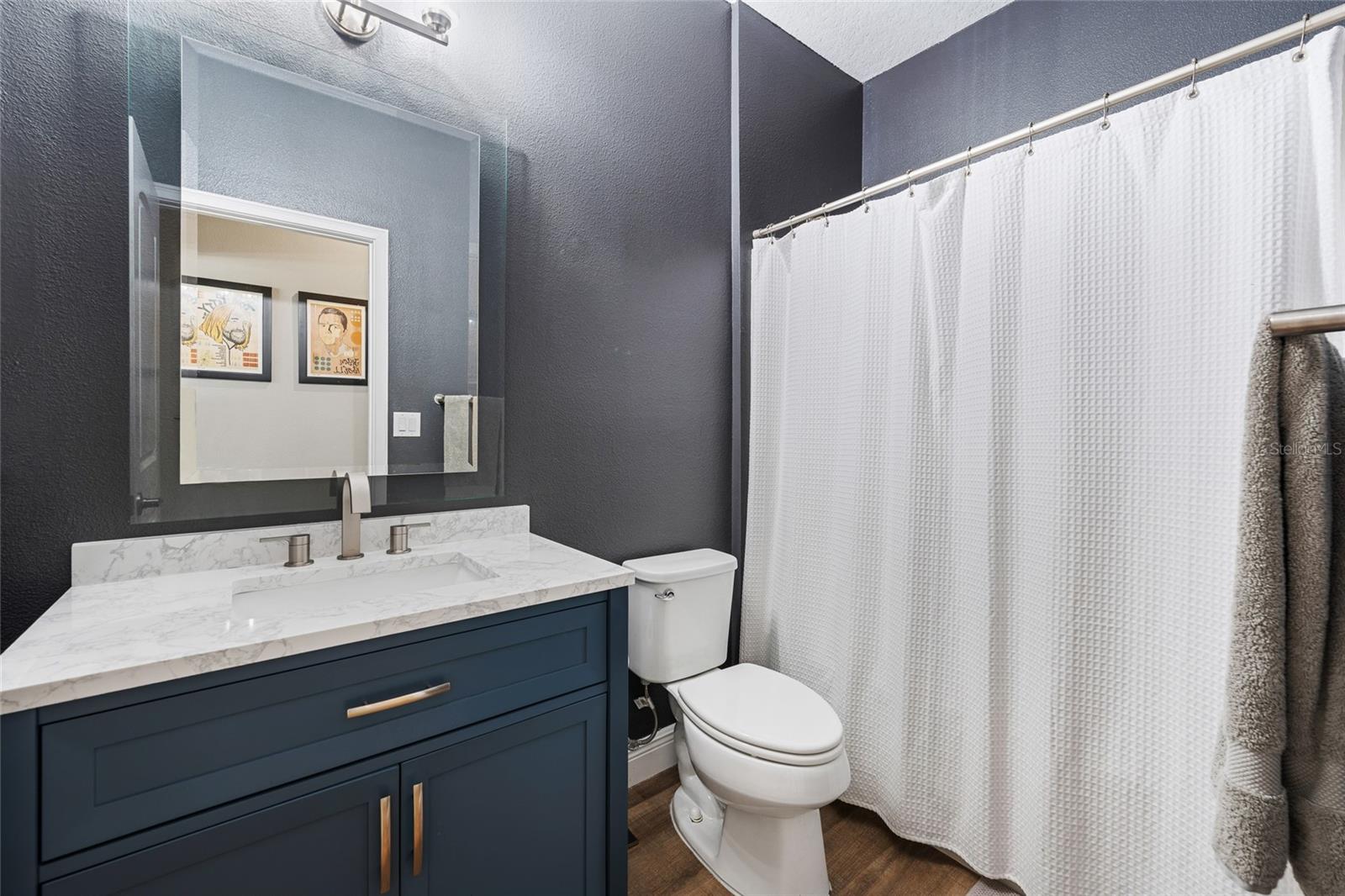 SAN LANTA - Residential