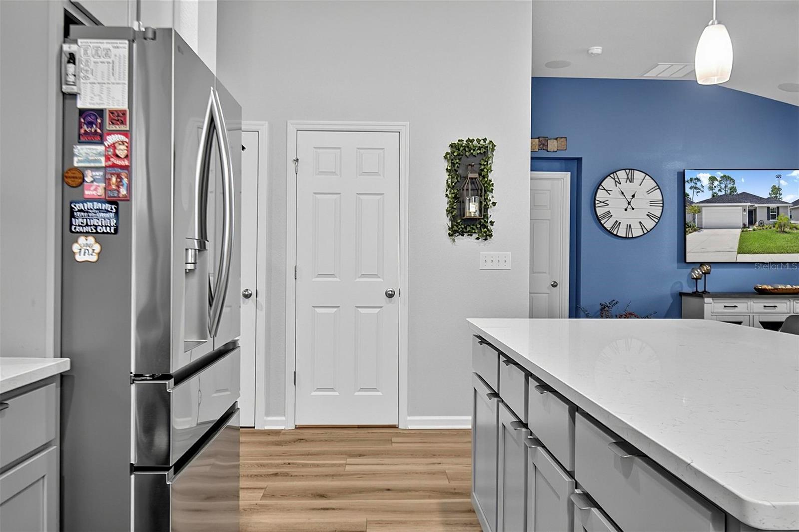 BEACH PARK VILLAGE - Residential