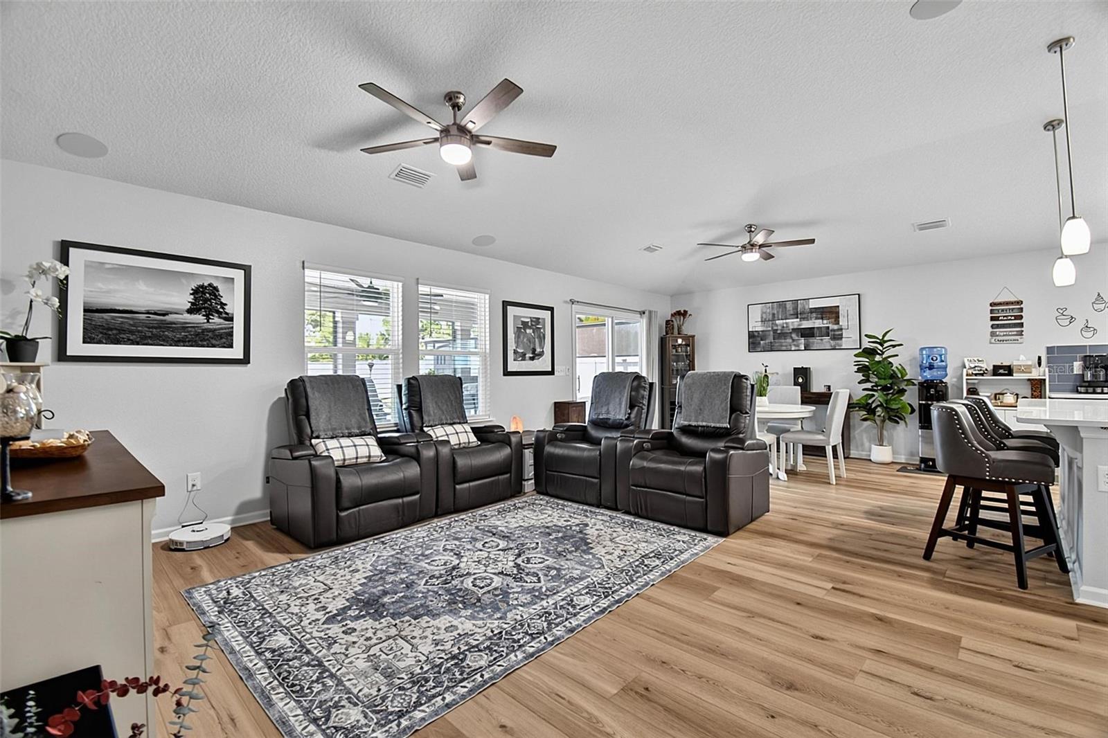 BEACH PARK VILLAGE - Residential