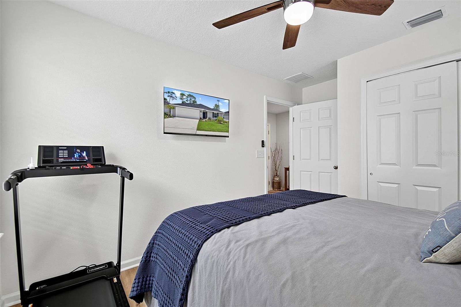 BEACH PARK VILLAGE - Residential