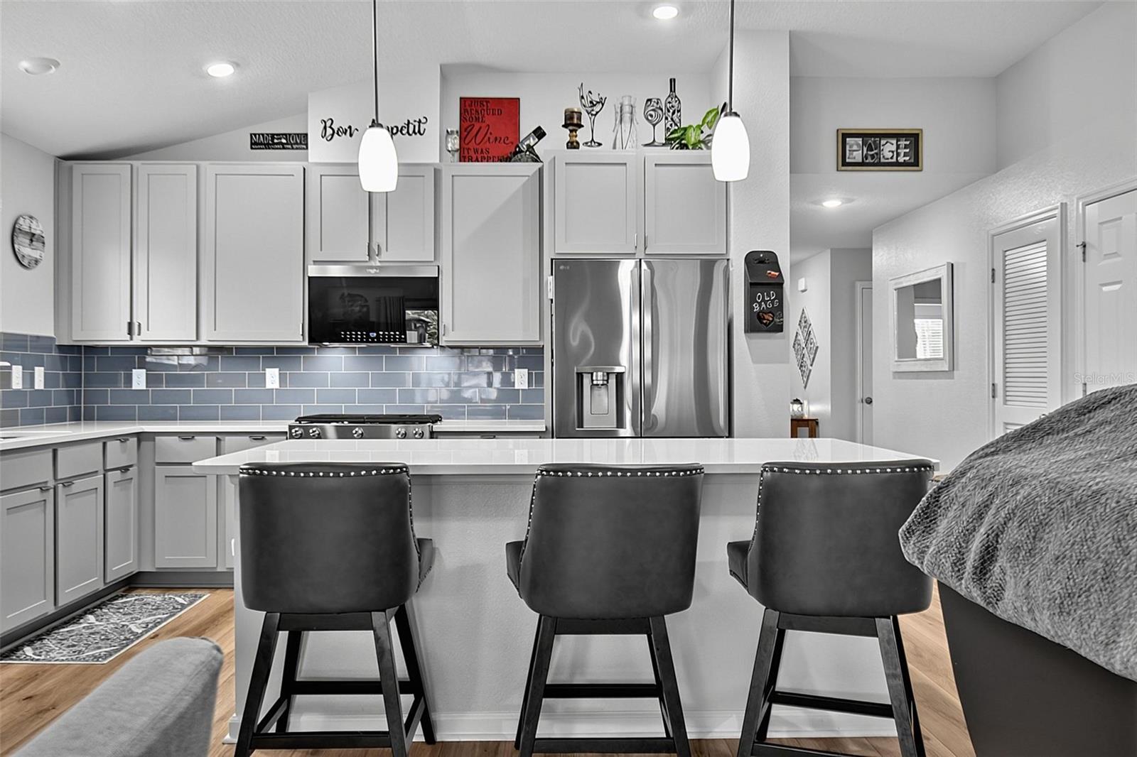 BEACH PARK VILLAGE - Residential