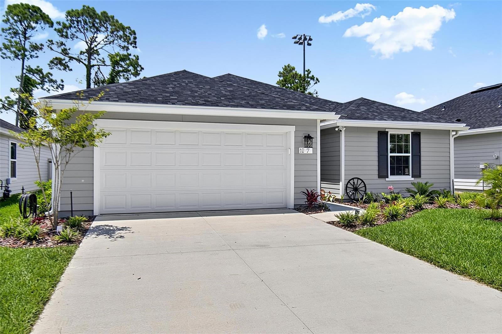 BEACH PARK VILLAGE - Residential