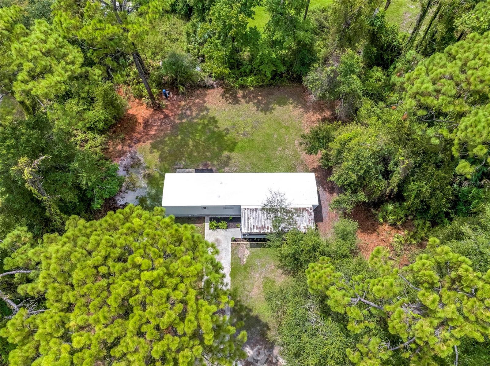 HOLIDAY ACRES UNIT 01 - Residential