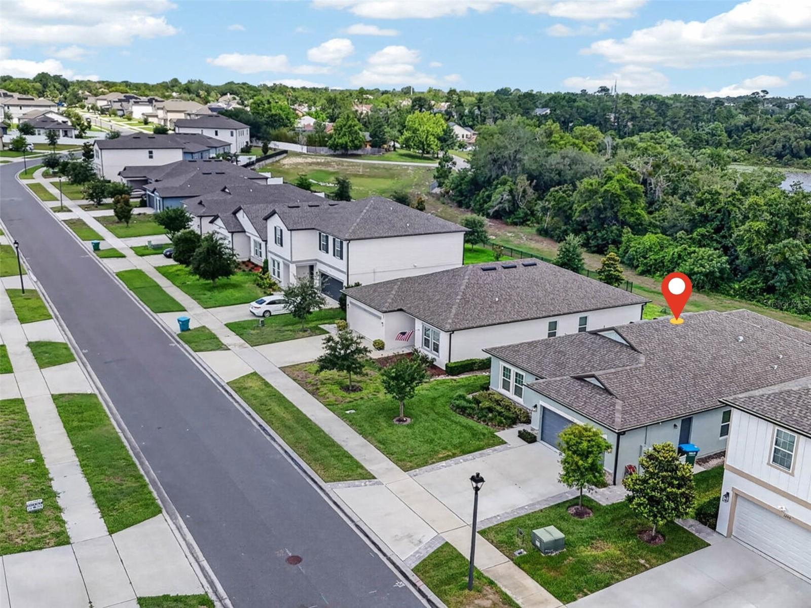 HAMPTON OAKS - Residential