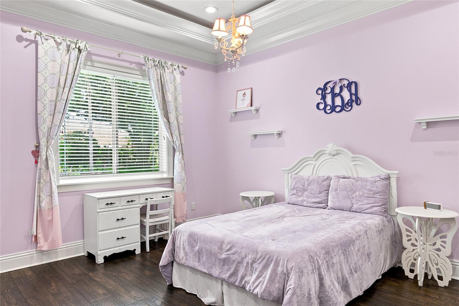 WELLINGTON MANOR PH 2 - Residential