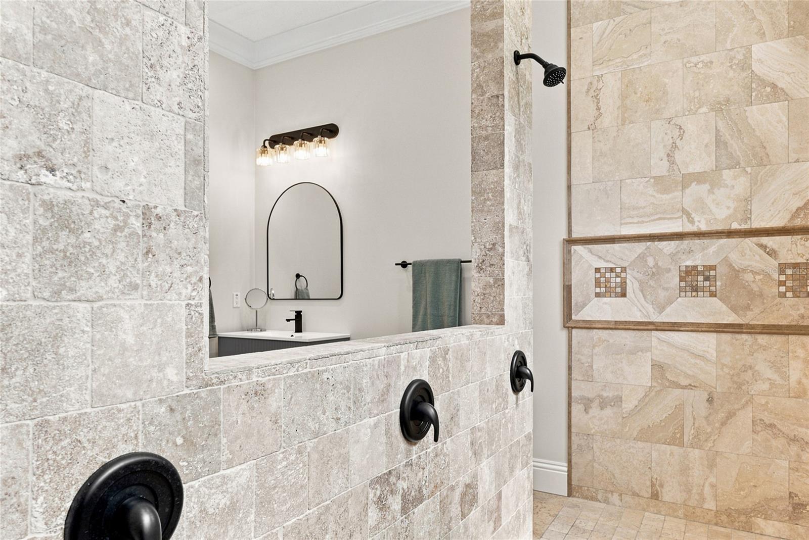 WELLINGTON MANOR PH 2 - Residential