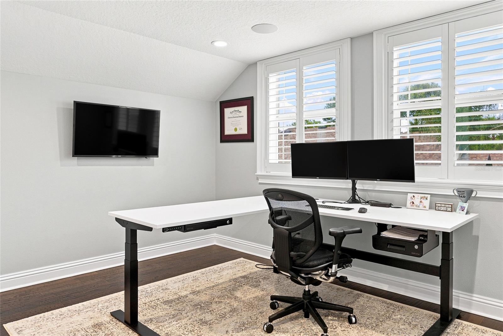 WELLINGTON MANOR PH 2 - Residential