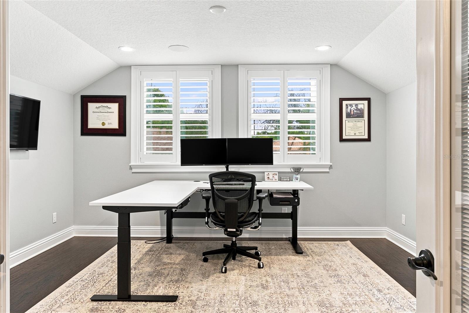 WELLINGTON MANOR PH 2 - Residential