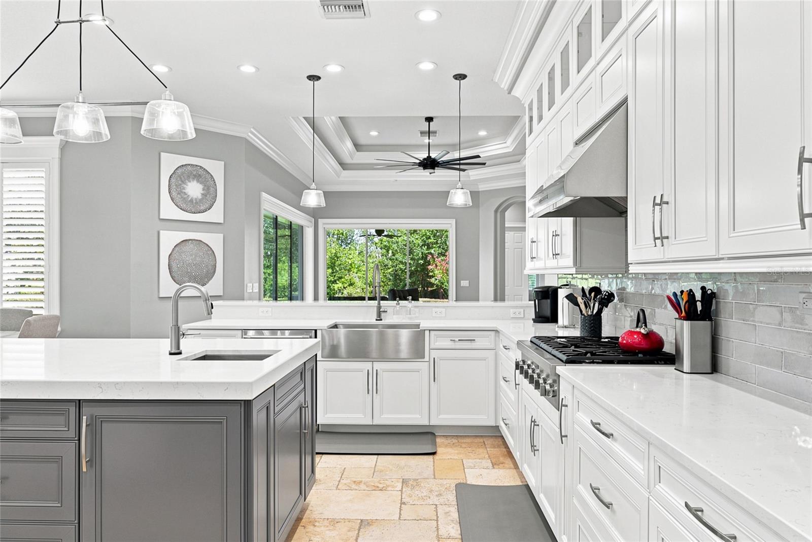 WELLINGTON MANOR PH 2 - Residential