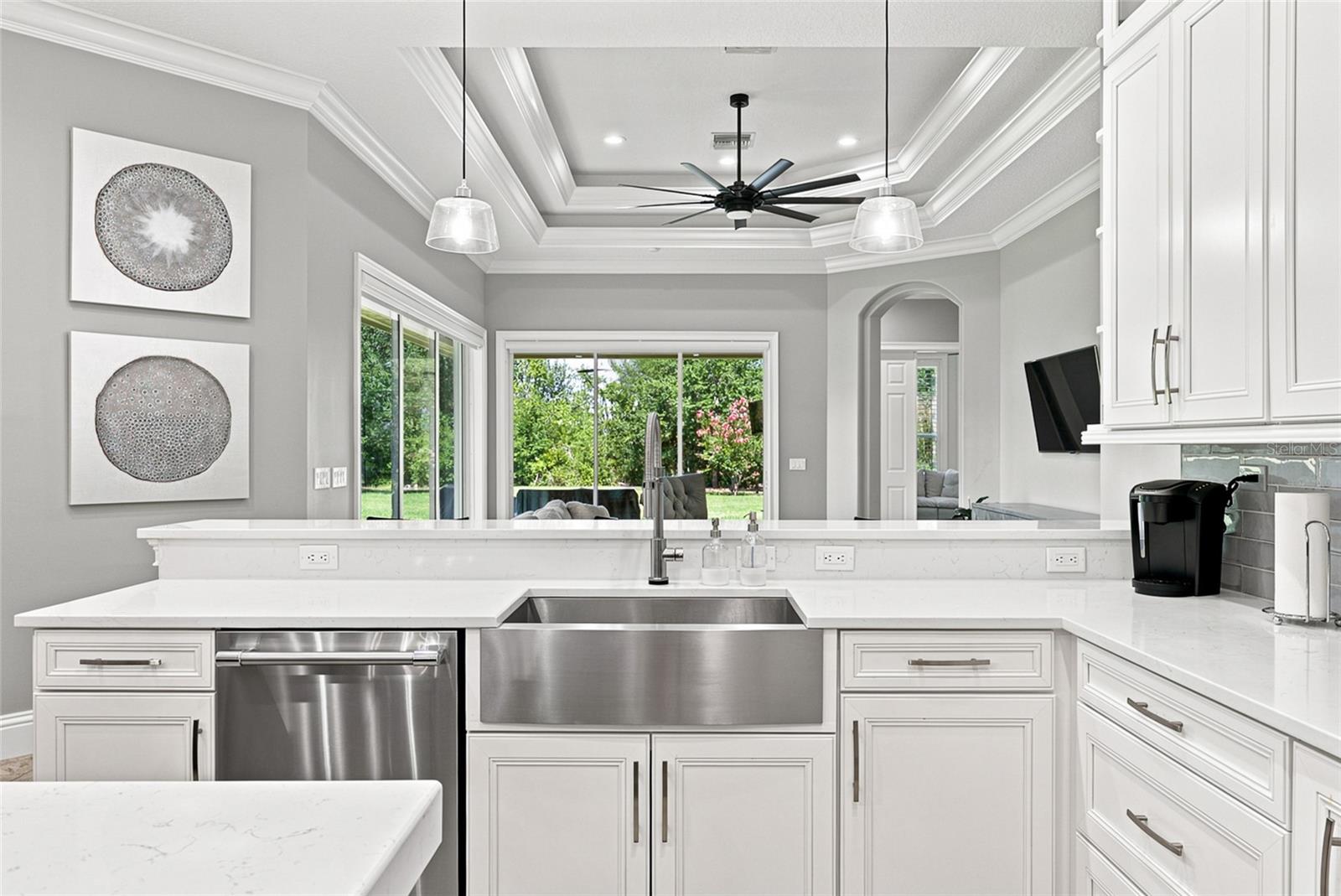 WELLINGTON MANOR PH 2 - Residential