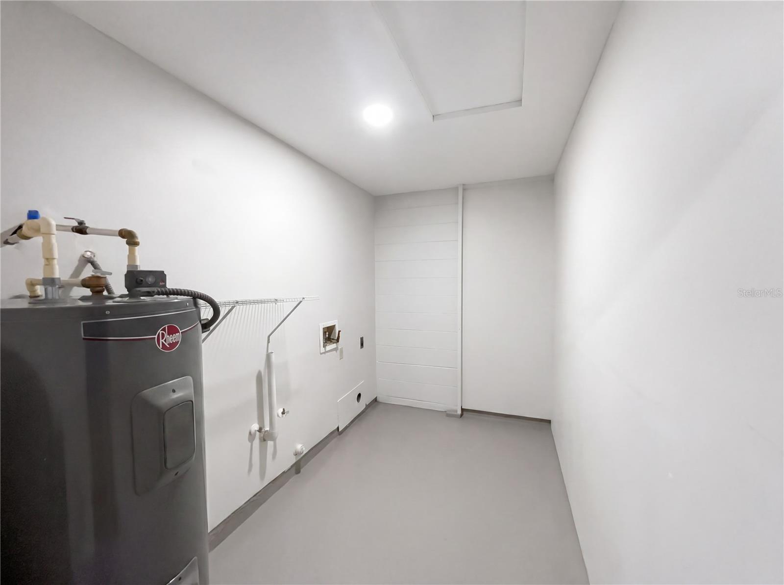BVL UNIT 10 1ST ADD - Residential