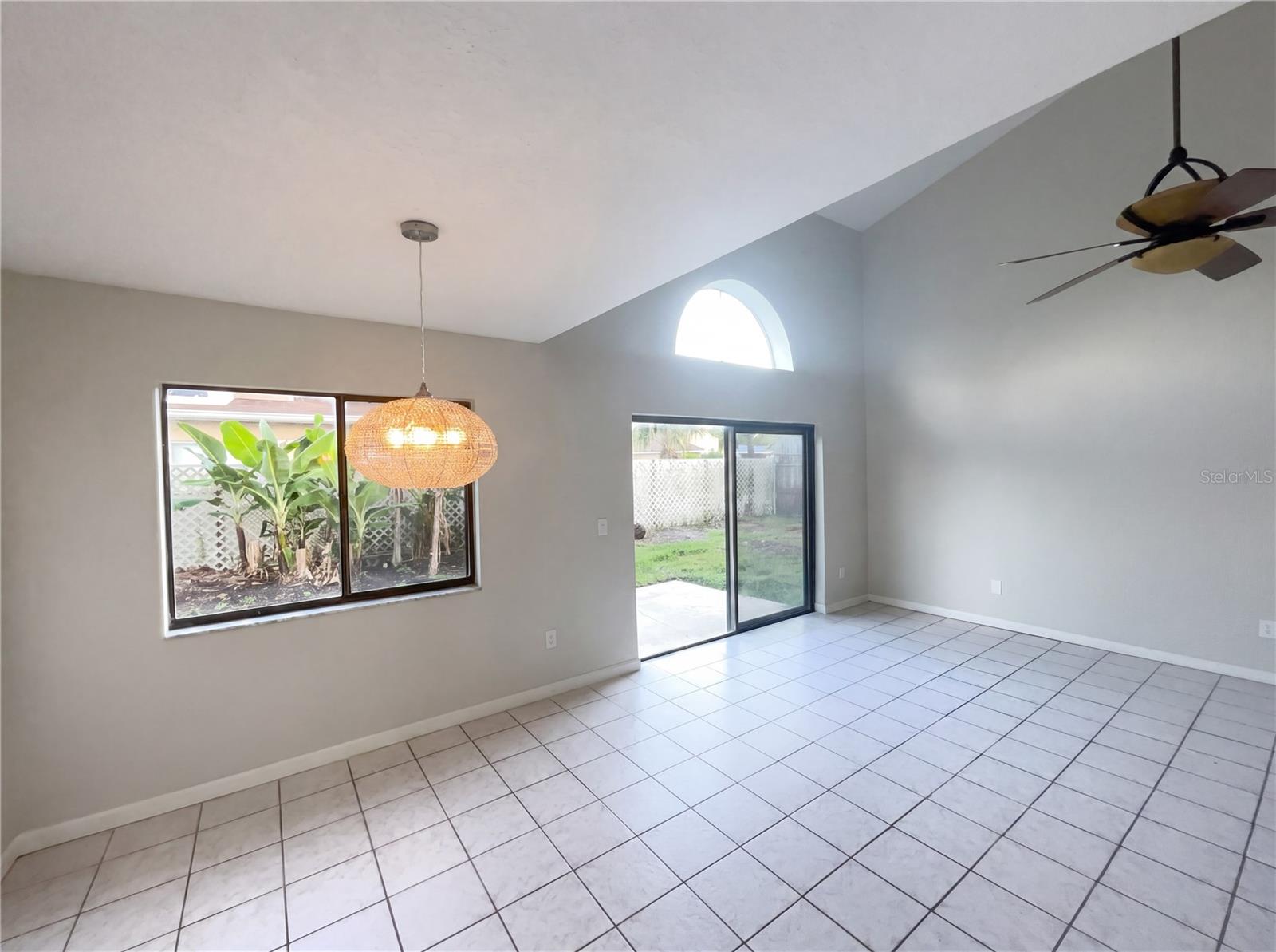BVL UNIT 10 1ST ADD - Residential