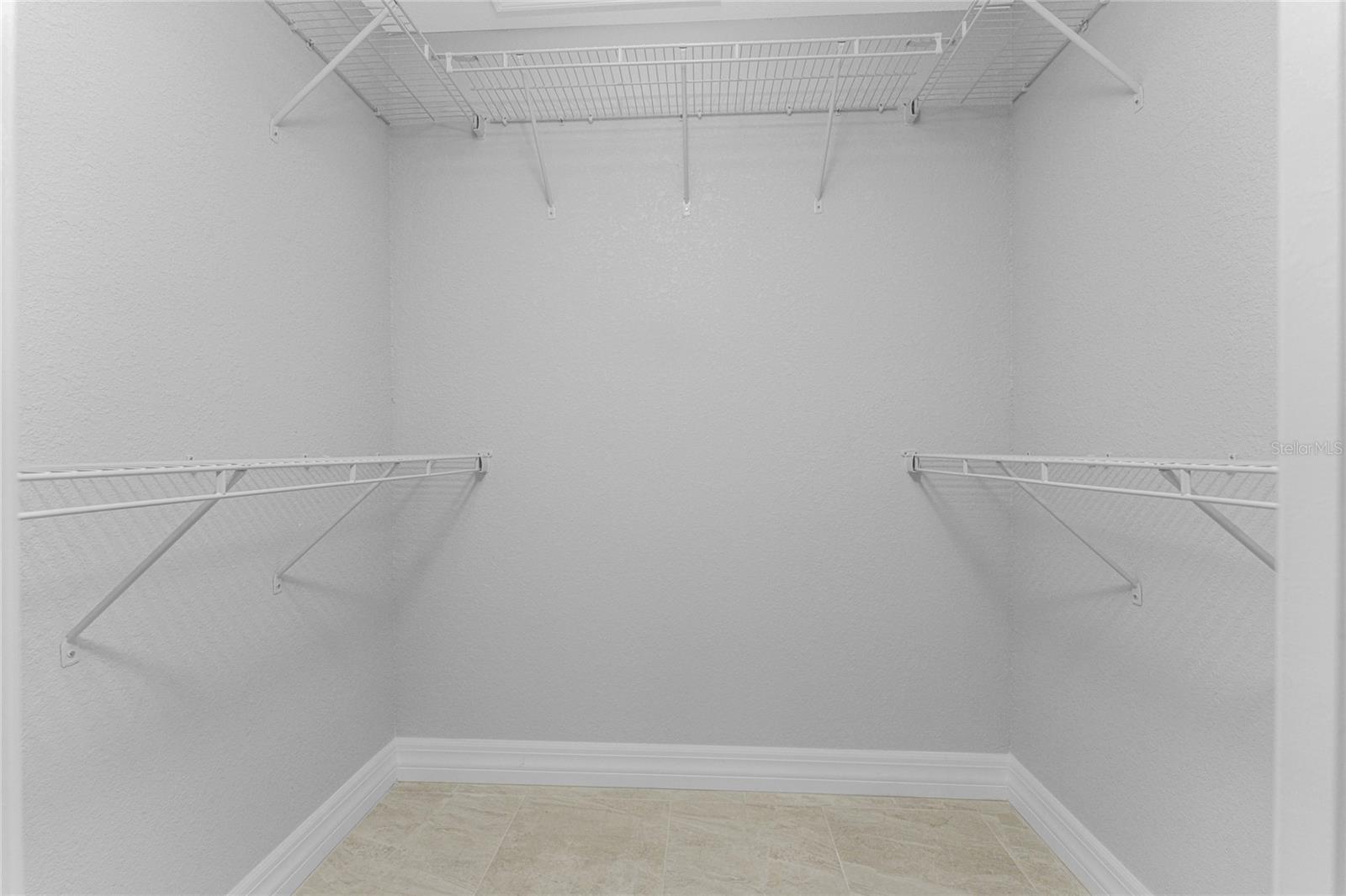 1572 - PORT CHARLOTTE SUB 25 - Residential