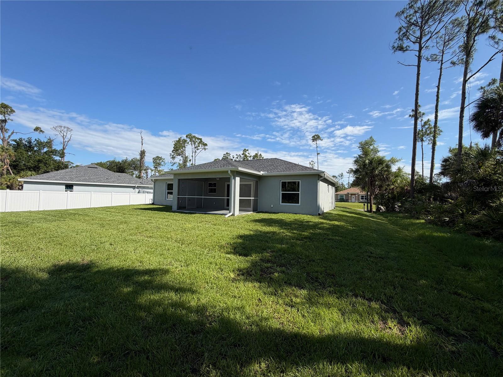 1572 - PORT CHARLOTTE SUB 25 - Residential