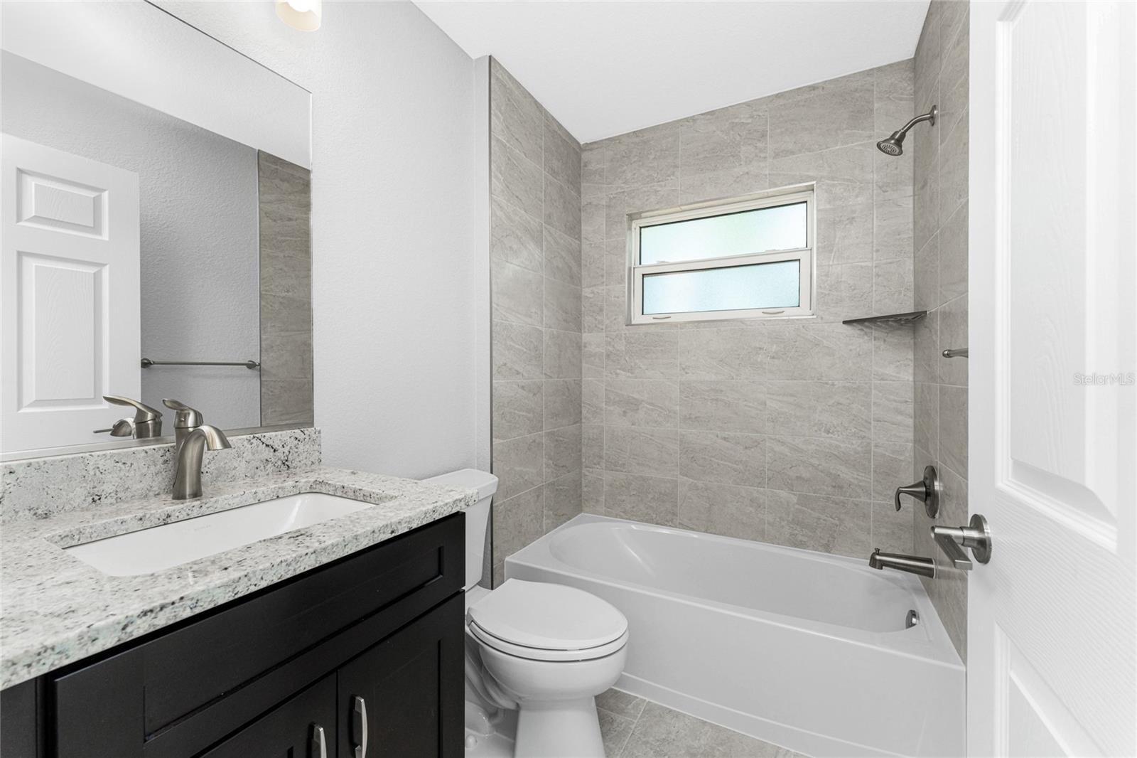 1572 - PORT CHARLOTTE SUB 25 - Residential
