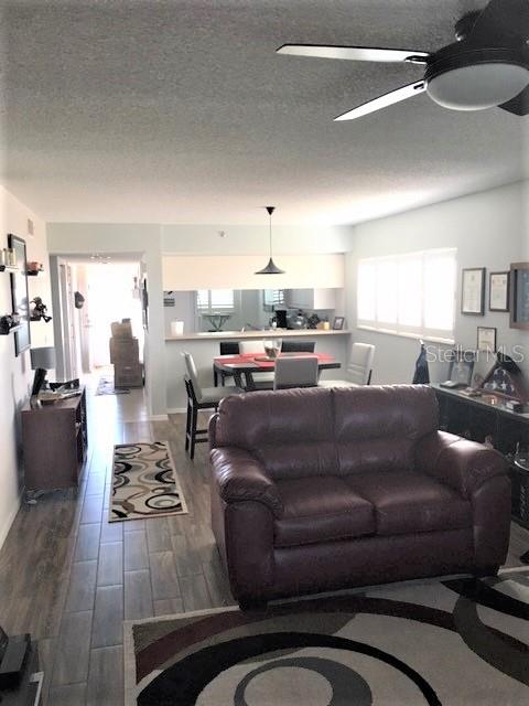 HARBOR GREENS AT YACHT CLUB ESTATES - Residential Lease
