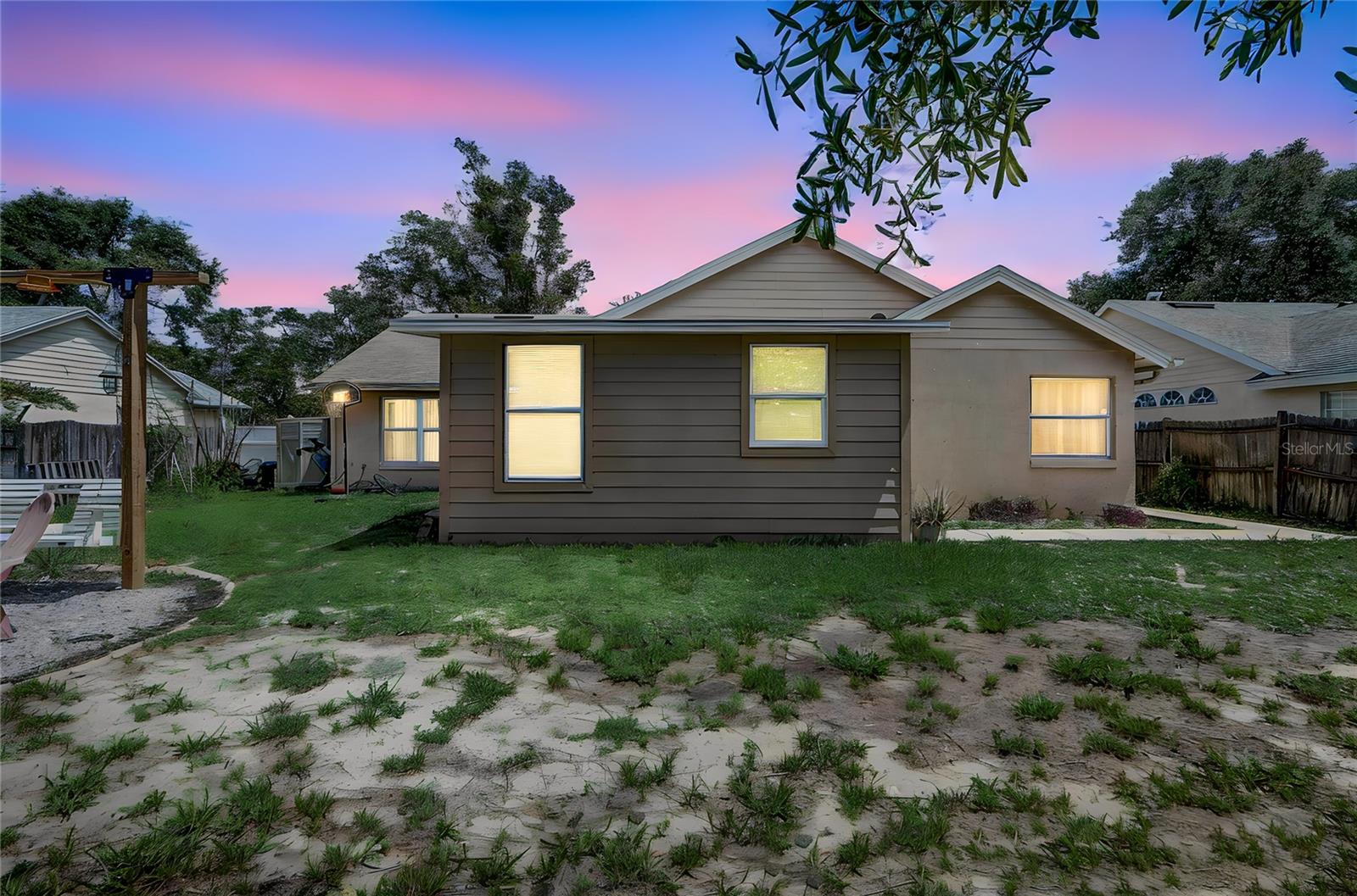 SILVER BEND - Residential