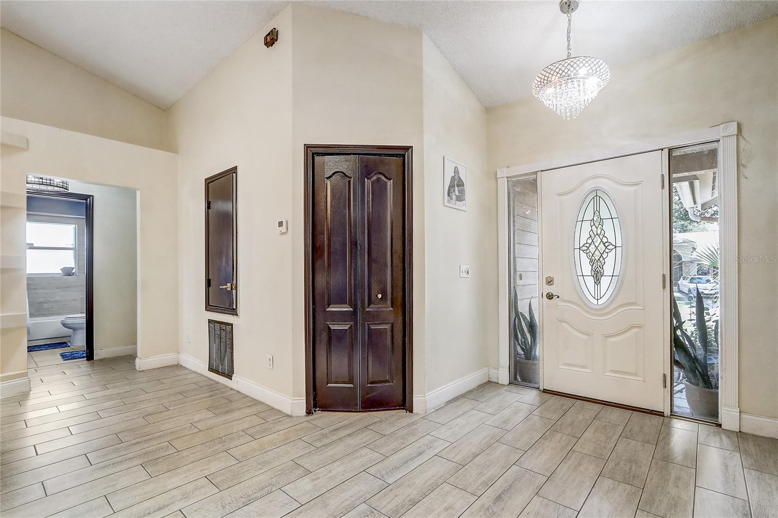 SILVER BEND - Residential