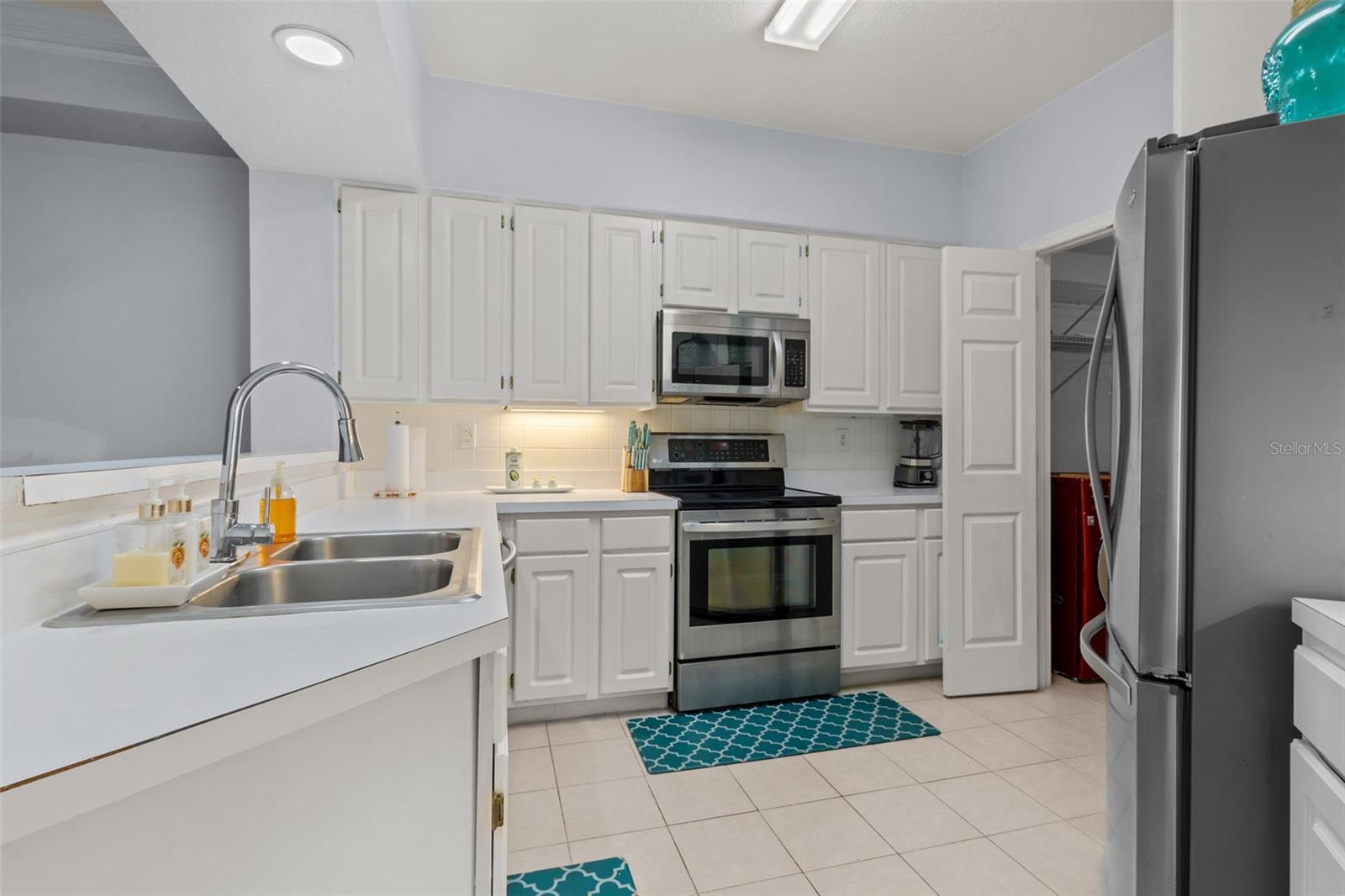 ISLAND CLUB AT ROCKY POINT A C - Residential
