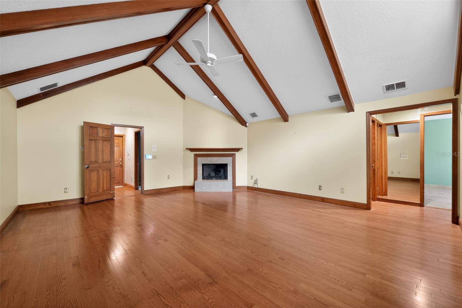 WINGFIELD RESERVE PH 1 - Residential