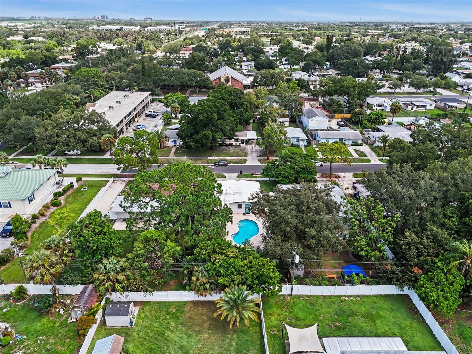 EL CENTRO - Residential
