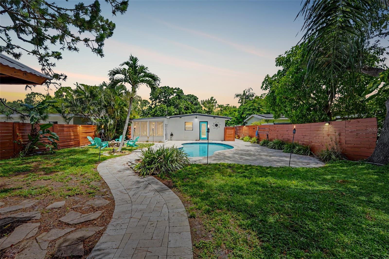 EL CENTRO - Residential