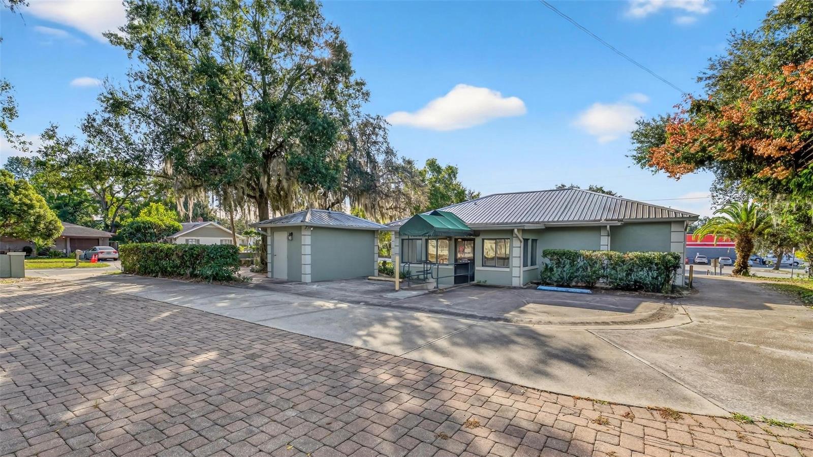 EUSTIS BISHOPS SUB - Commercial Sale