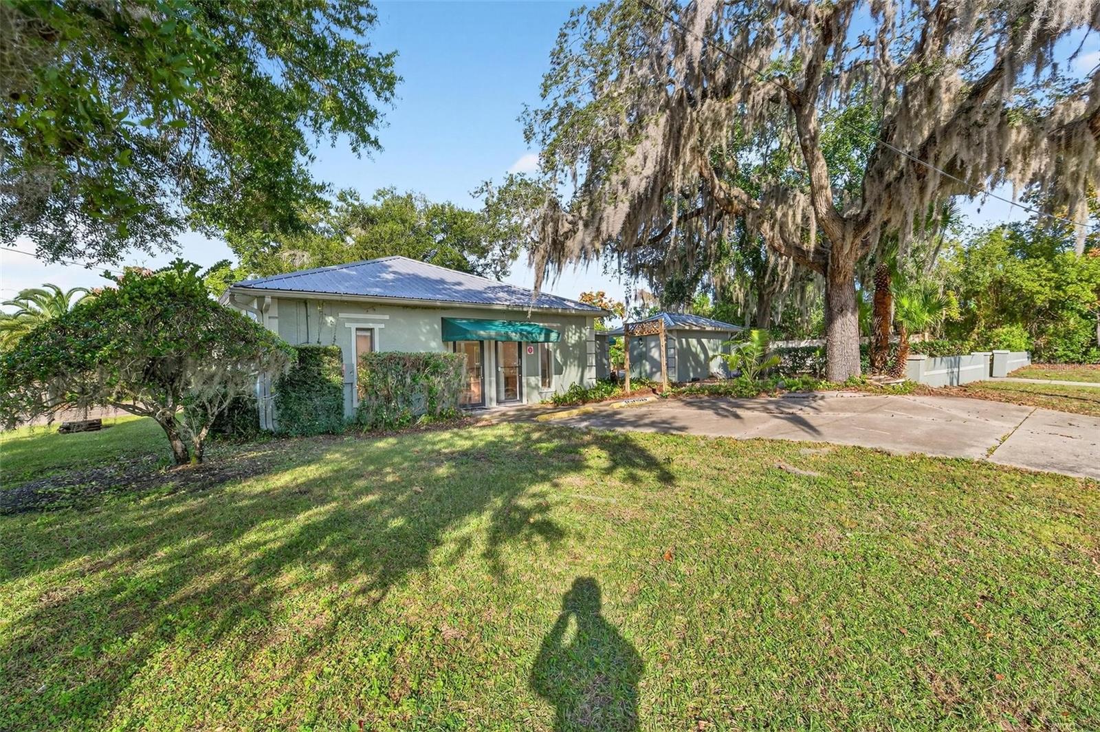 EUSTIS BISHOPS SUB - Commercial Sale
